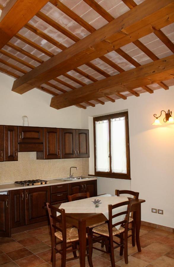Agriturismo "Le Piagge" Castelplanio Bagian luar foto
