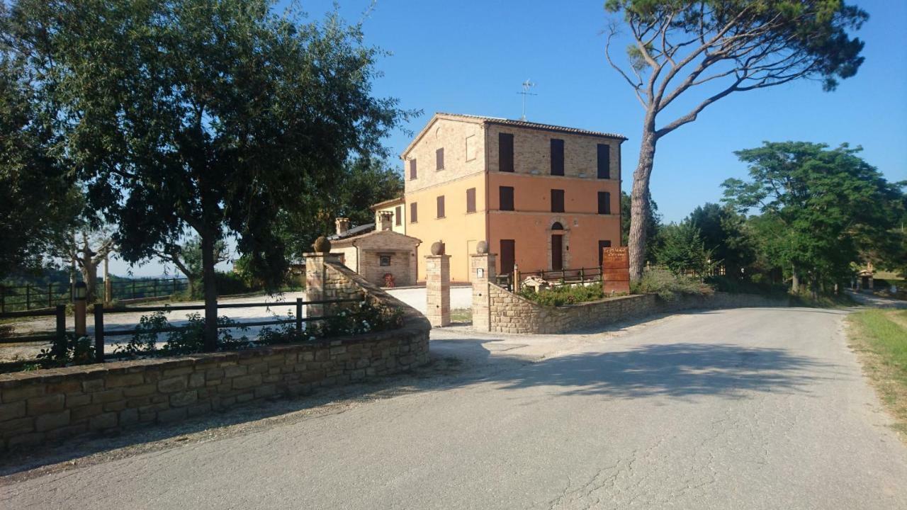Agriturismo "Le Piagge" Castelplanio Bagian luar foto